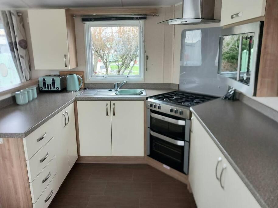 Lagooncombe Modern And Cosy Holiday Home Haverigg Экстерьер фото